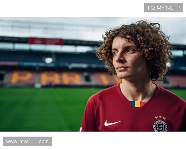 冷门足球明星盘点那些被低估的球员和他们的精彩表现 冷门足球明星盘点那些被低估的球员和他们的精彩表现