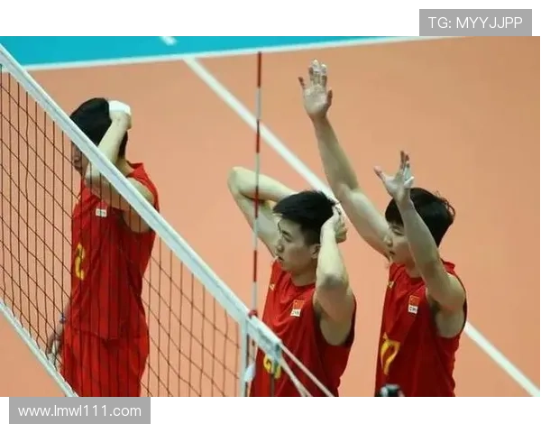 北京排球队心理素质引发热议球迷与专家观点交锋探讨竞技心理的重要性 北京排球队心理素质引发热议球迷与专家观点交锋探讨竞技心理的重要性