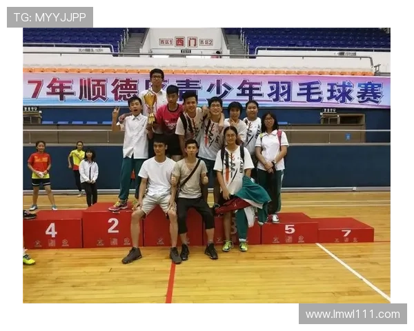 成都篮球队奋勇拼搏全国锦标赛的辉煌历程与未来展望 成都篮球队奋勇拼搏全国锦标赛的辉煌历程与未来展望