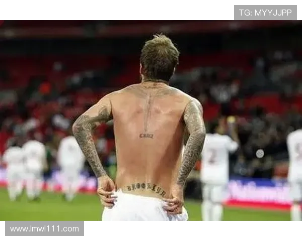 欧美足球明星独特纹身艺术大揭秘展现个性与风格的完美结合 欧美足球明星独特纹身艺术大揭秘展现个性与风格的完美结合