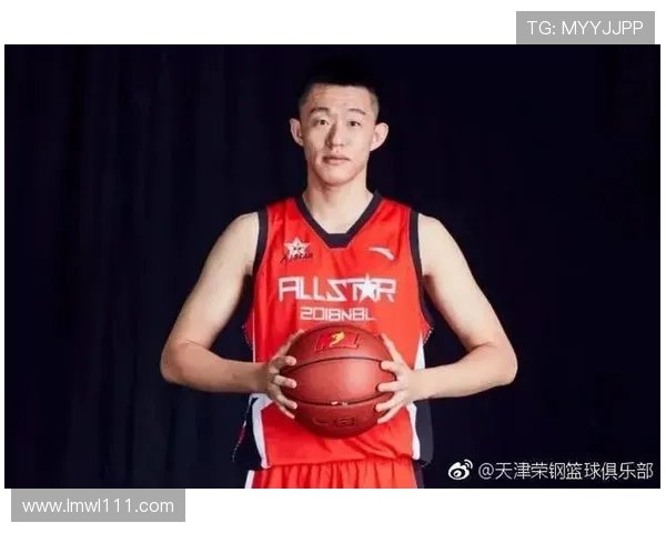 西安羽毛球队在杯赛积分榜上以90分稳居第一展现强劲实力